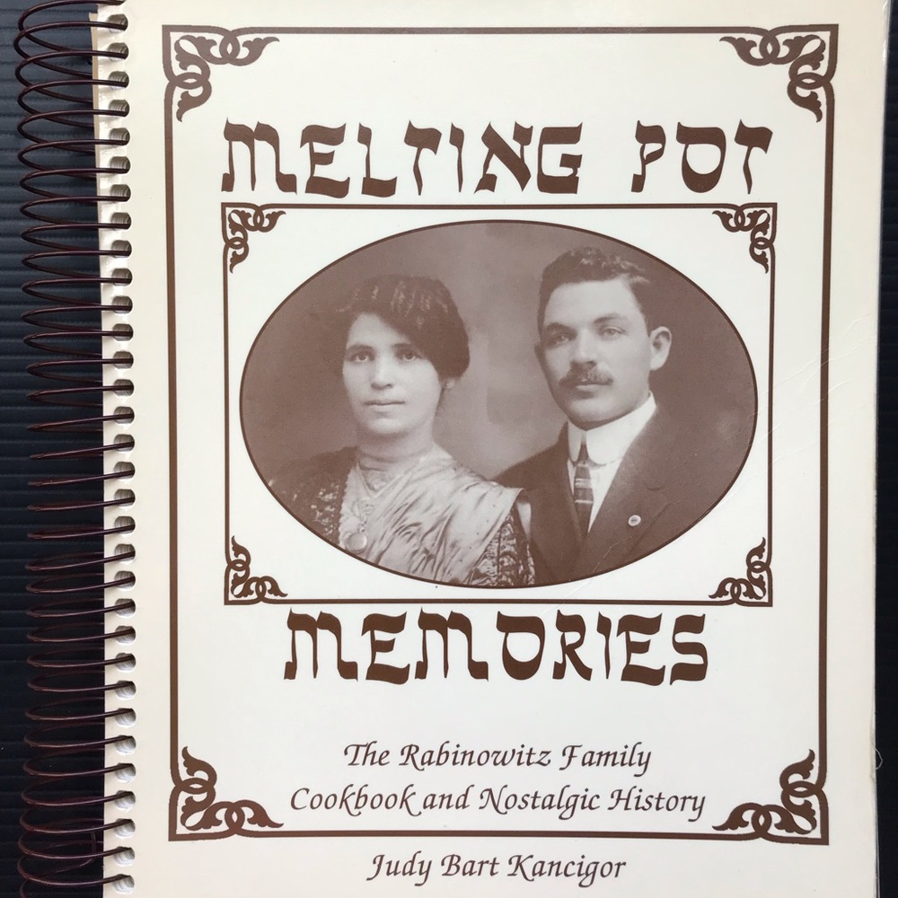Vintage Jewish Melting Pot Memories Rabinowitz Family Cookbook & History 282 Pgs